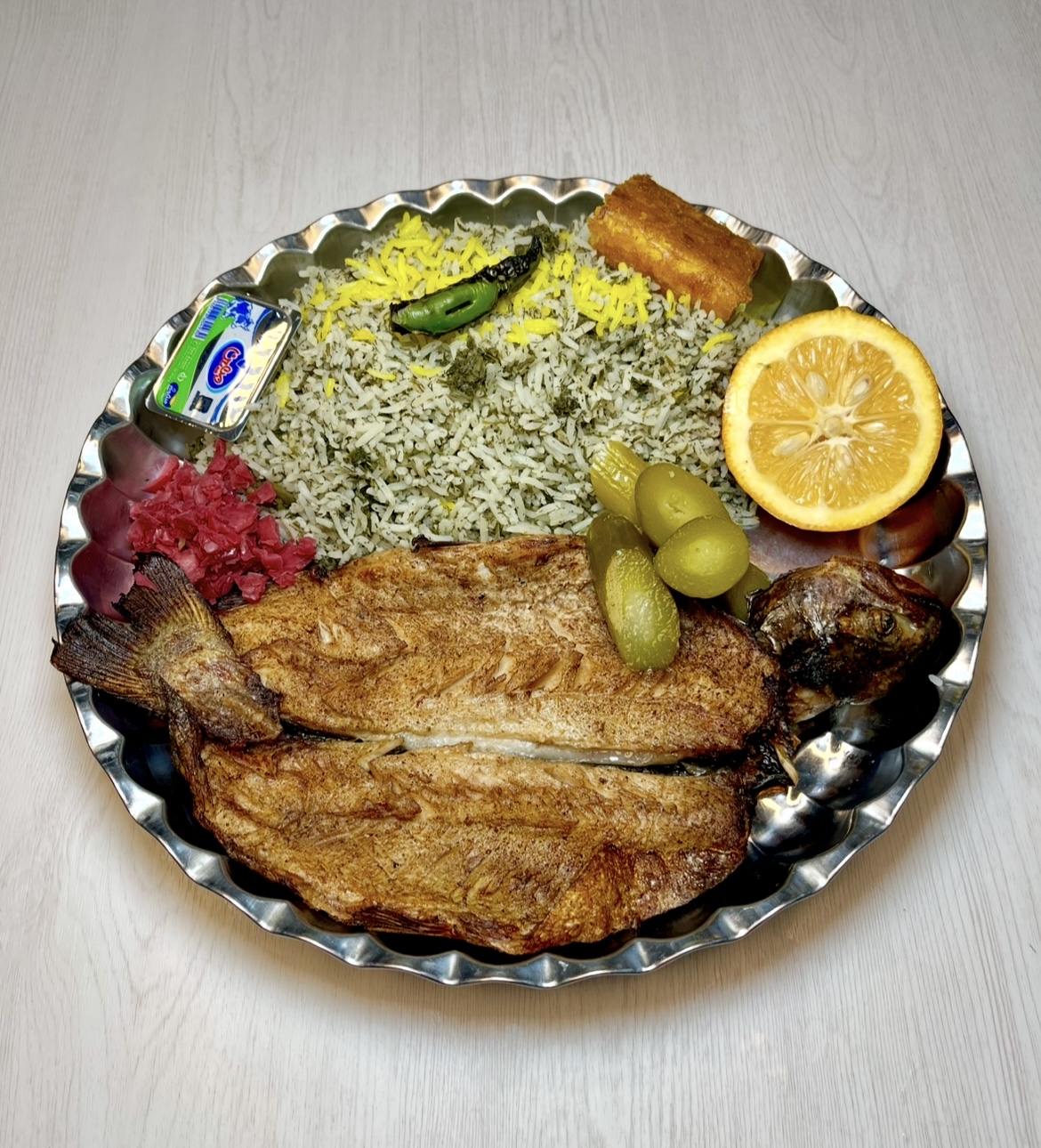 سبزی پلو با ماهی